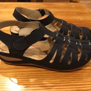 Black size 41 Lostis comfort  sandals.